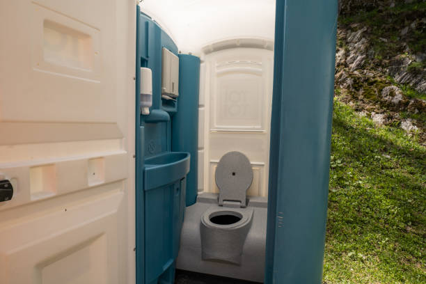 Portable Toilet Options We Offer in Mount Gay Shamrock, WV